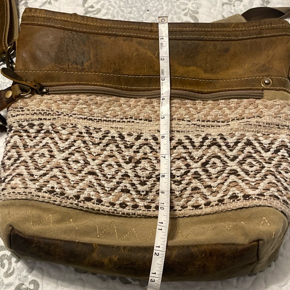 MYRA WESTERN CROSSBODY BAG LEATHER & COTTON MESSENGER
HANDBAG SHOULDER BAG - Picture 13 of 14